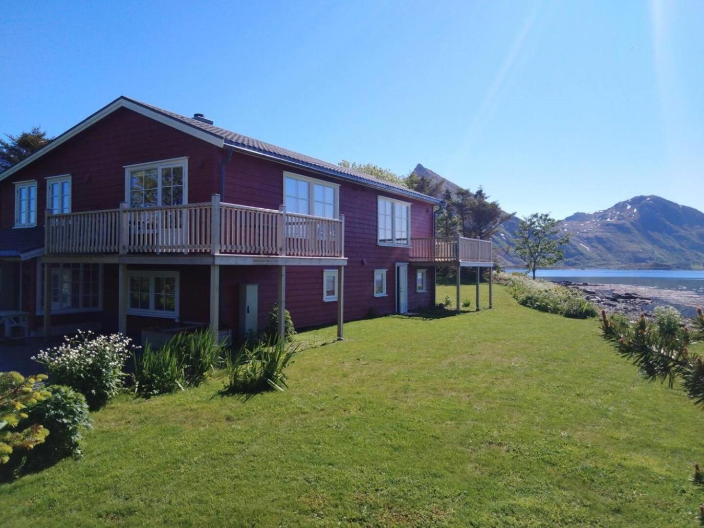 Fredvang Seahouse, Apartment A Екстер'єр фото